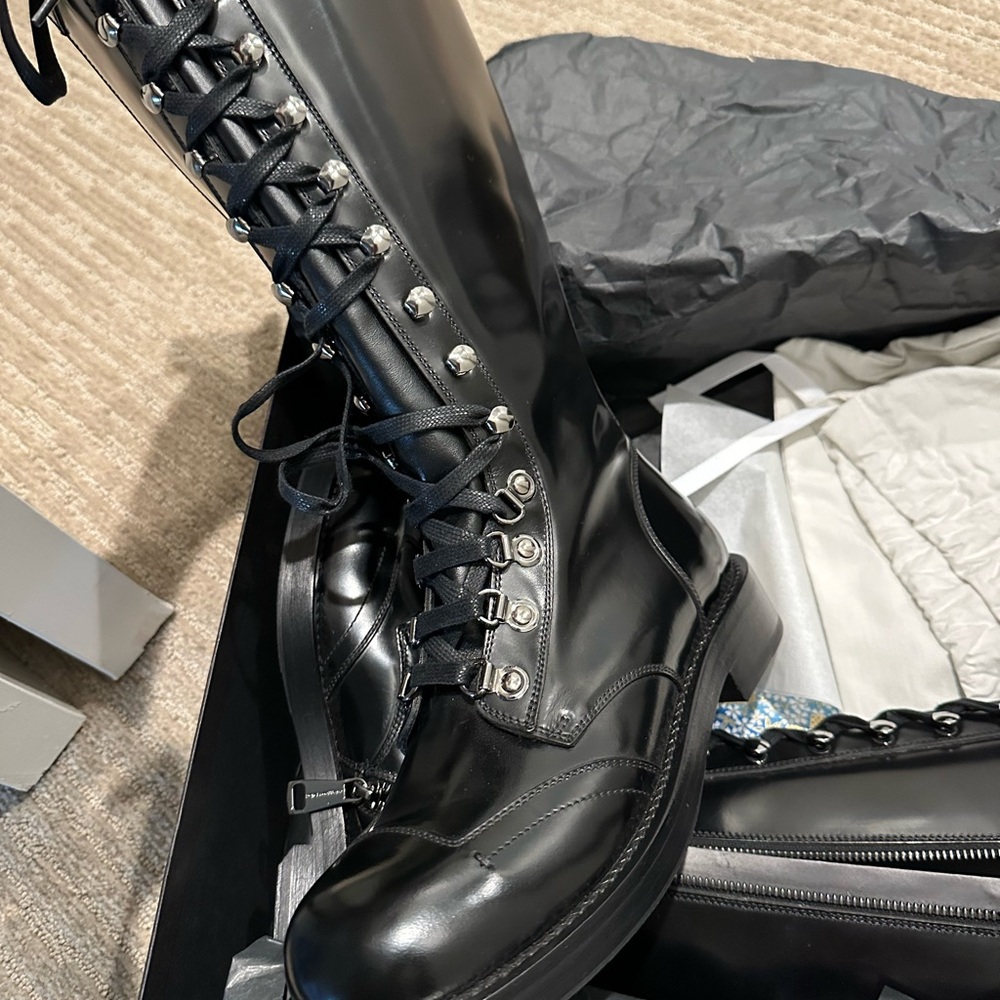 Dolce & Gabbana Black Leather Lace-Up Boots